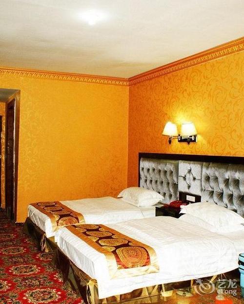 吴堡三星大酒店电话