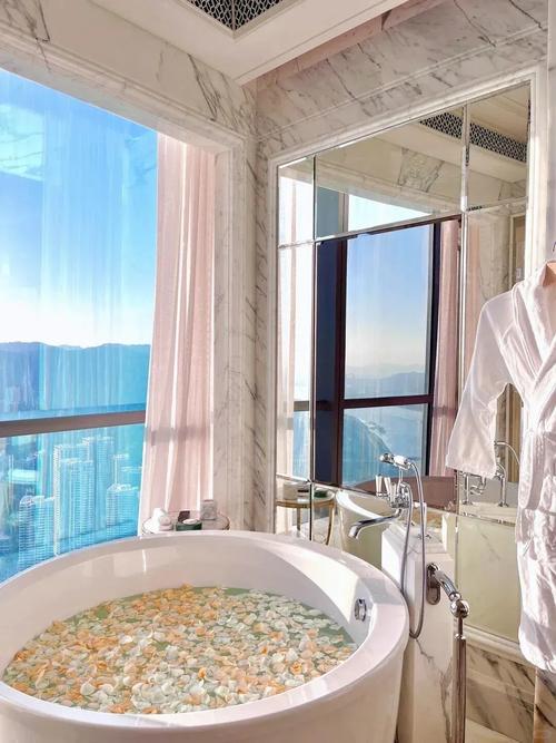 迪拜水下酒店多少钱