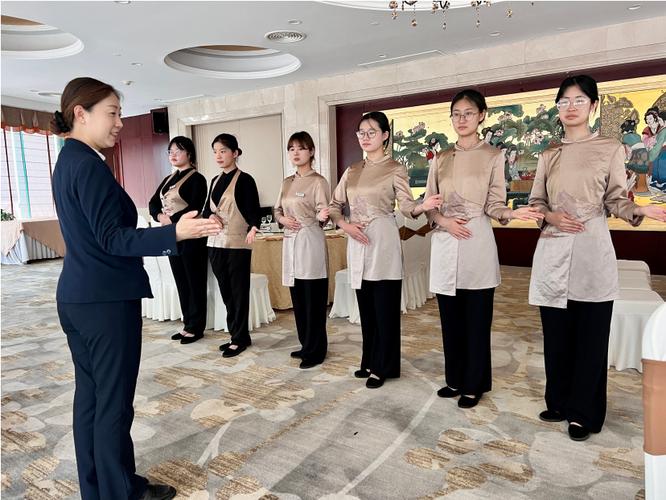 如何成为酒店体验师