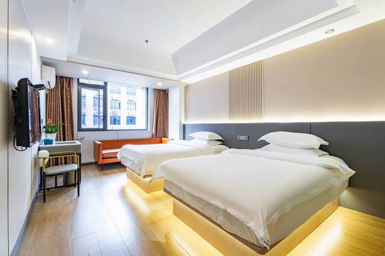 泸州雪梨树主题酒店