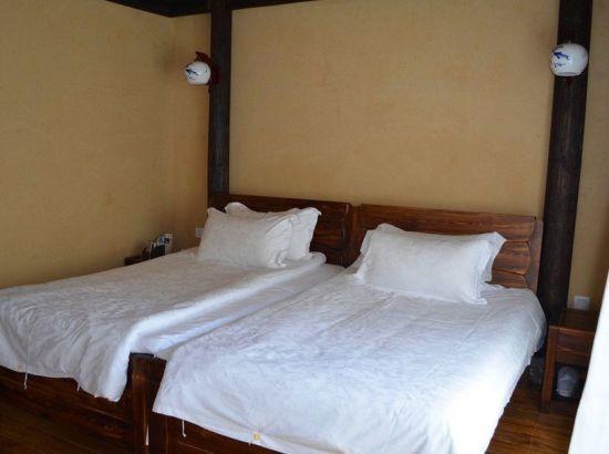 宁波鹰龙海畔大酒店