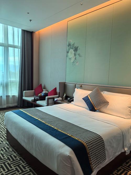 世纪华天大酒店地址