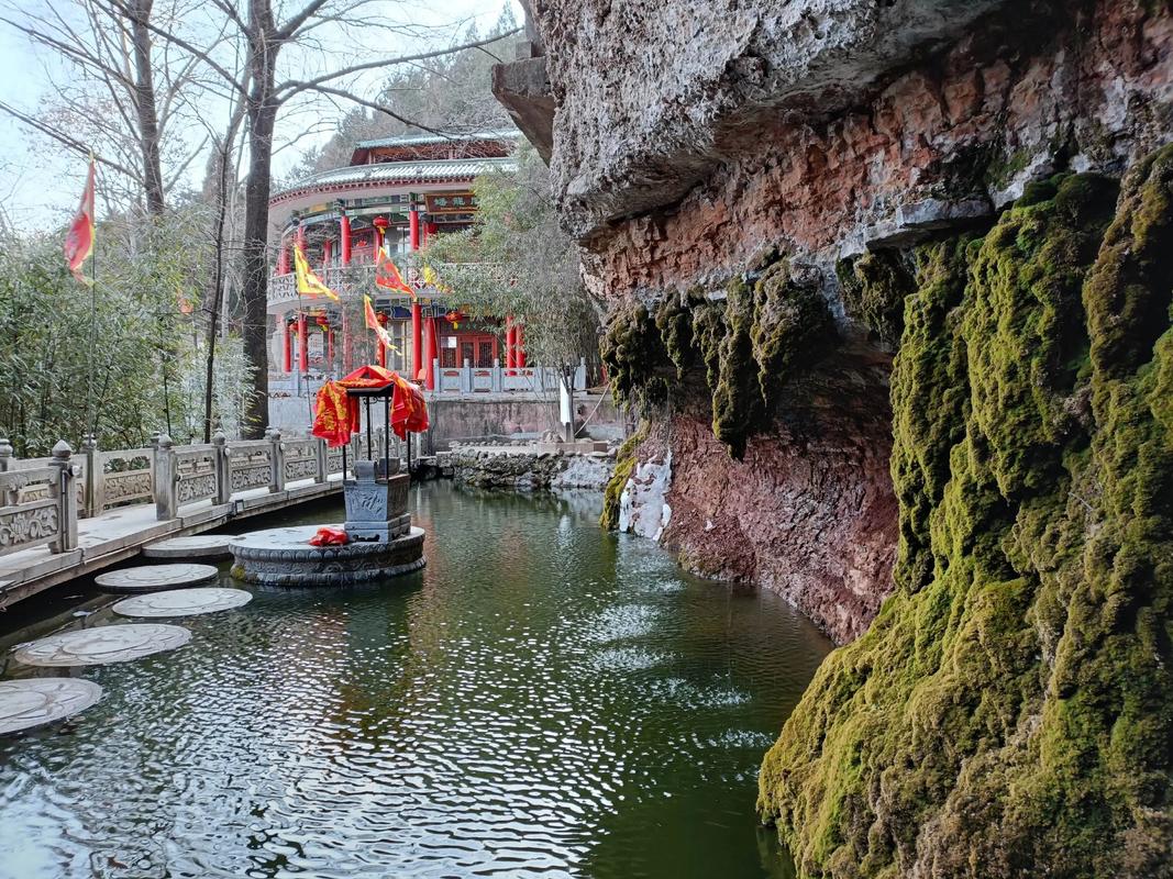 平凉旅游景点有哪些地方