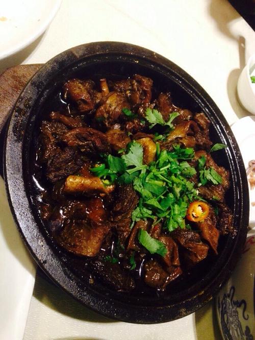 鹰潭时鲜大酒店电话