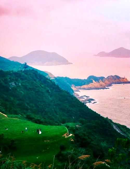 离这里最近的旅游景点