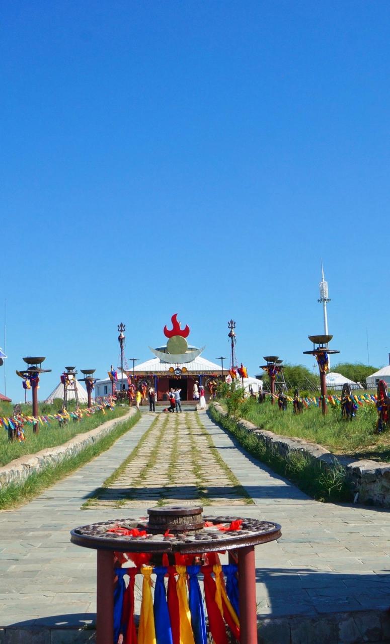 西哲里木附近旅游景点