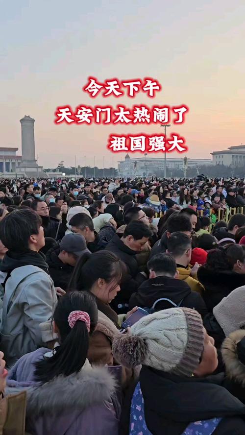 国庆旅游景点人山人海