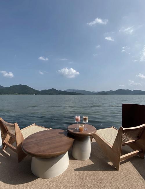 太湖边上的酒店推荐