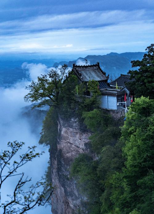 武都周边旅游景点大全