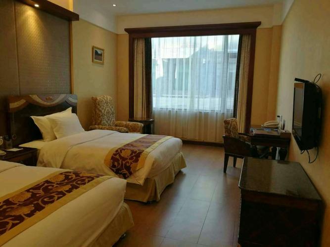 泸沽湖银湖岛大酒店