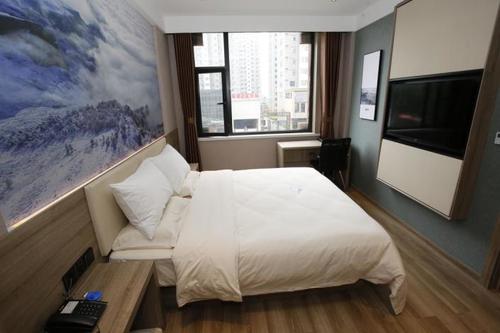 翼城阳光大酒店电话