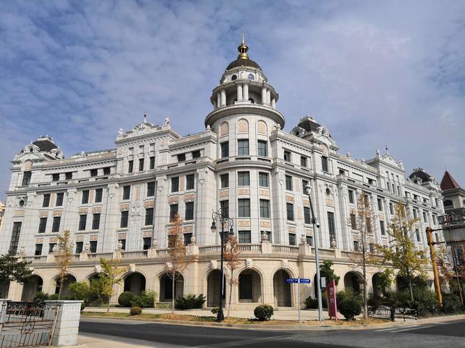 大连小平岛蓝堡酒店