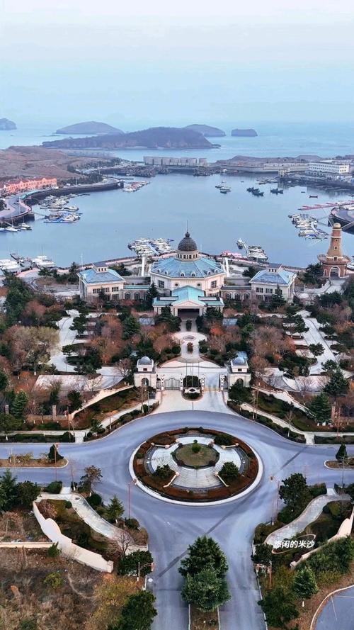 大连小平岛蓝堡酒店