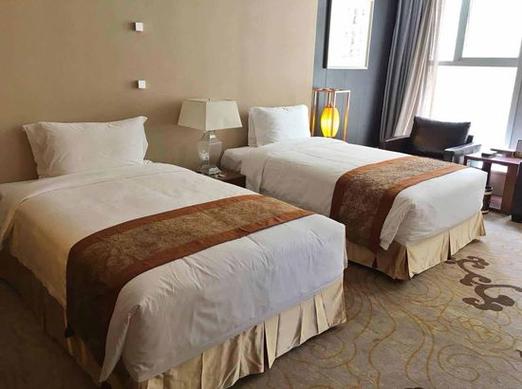 宝鸡容海梦酒店电话