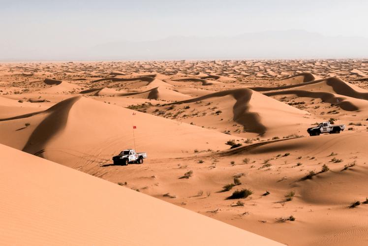 阿拉善英雄会 自驾游