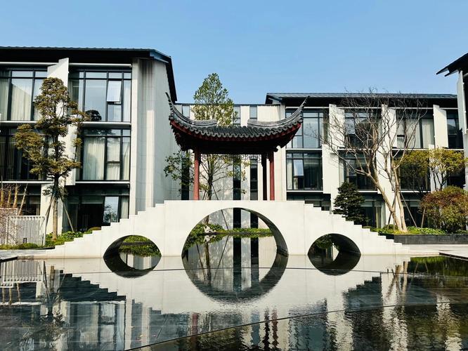 嘉兴南站附近的酒店