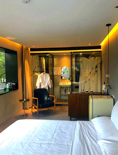 西湖附近的快捷酒店