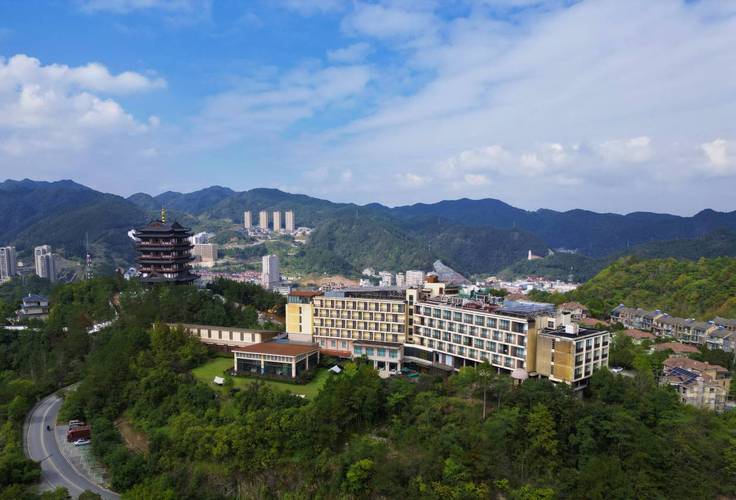 磐安翡翠湖度假酒店