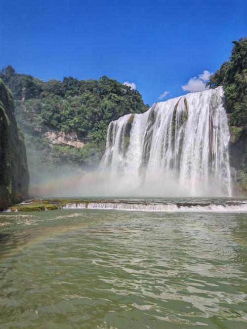 成都黄果树瀑布自驾游