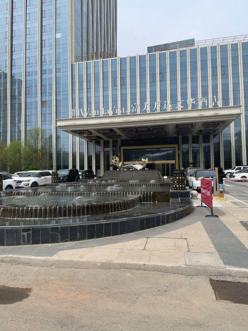 肥西蓝天白云大酒店