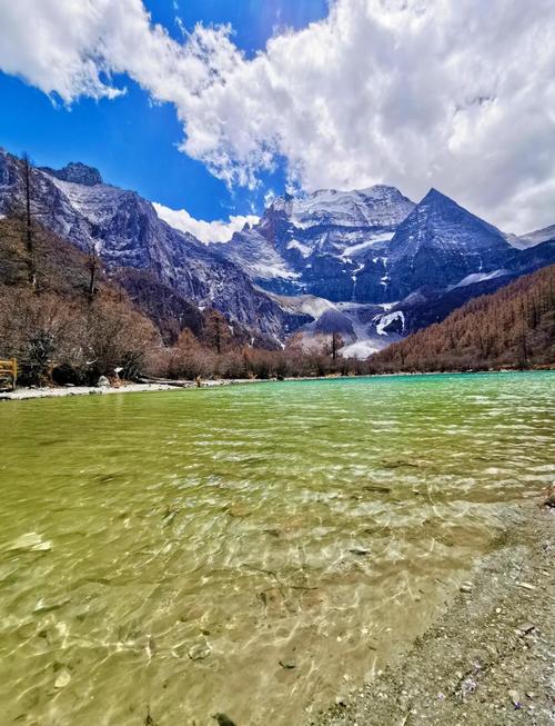 香格里拉至稻城自驾游