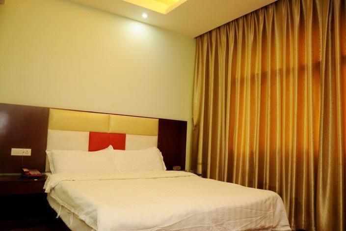 隆回军杰国际大酒店