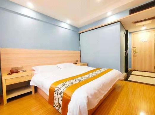 景德镇滨江假日酒店