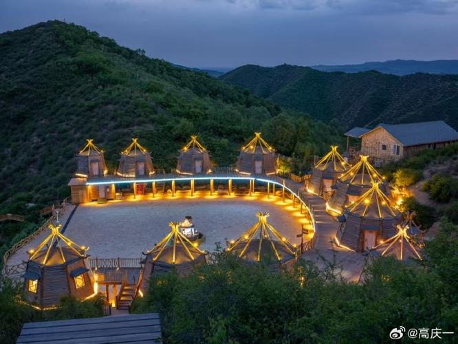 卓资山大榆树旅游景点