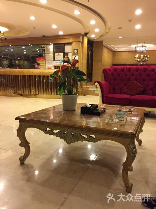 溪水浴国际水会酒店