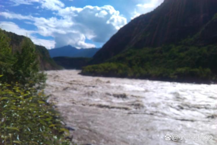 纳西古马场地区自驾游