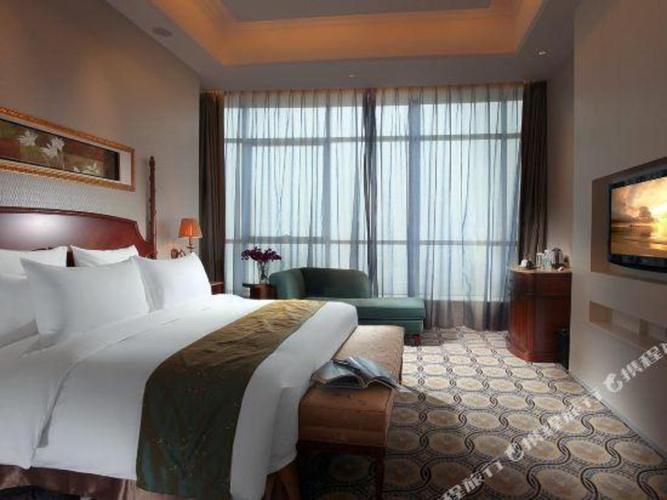 肇庆星湖大酒店电话