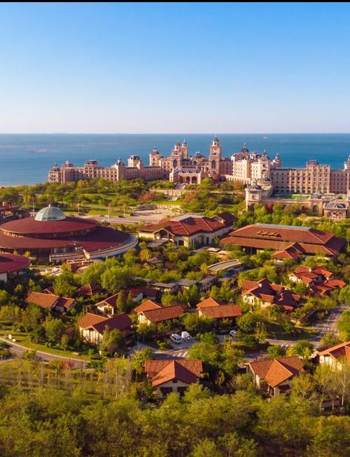 大连哪个酒店离景点近