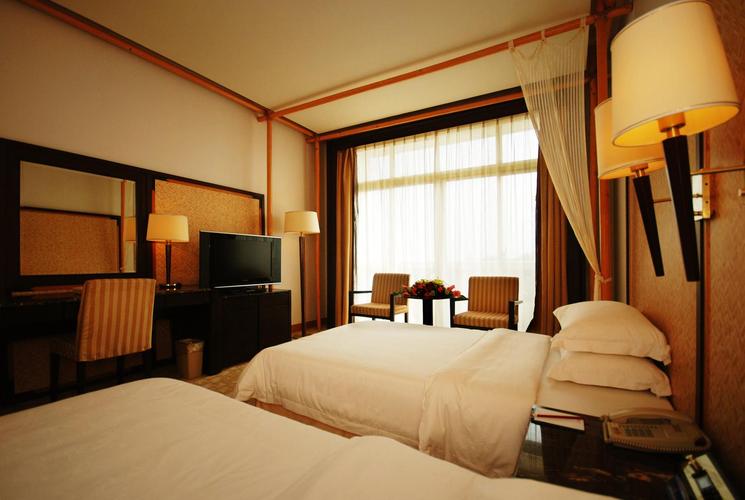 桂林乐满地度假酒店