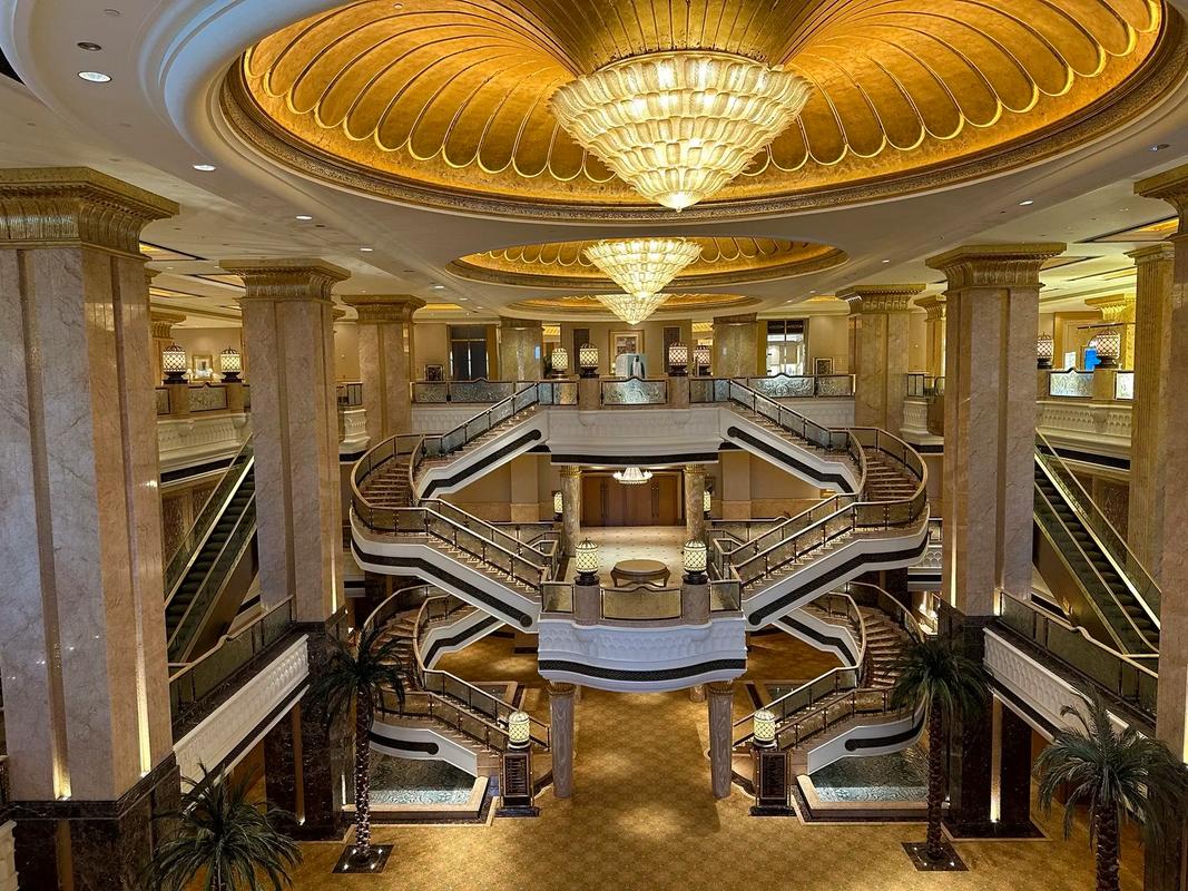 迪拜八星级皇宫酒店