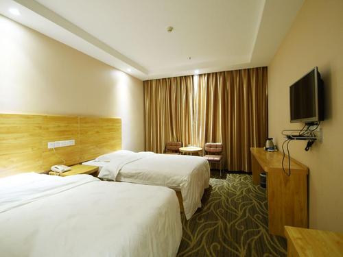 咸阳皇家龙空港酒店