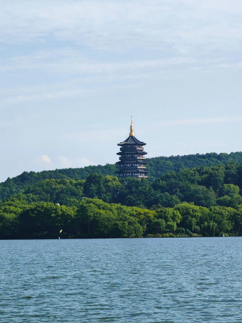 杭州西湖的景点有哪些