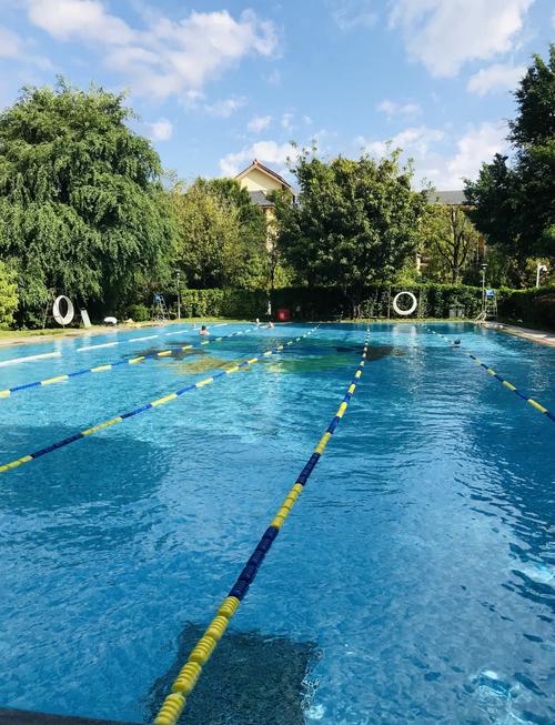 昆明带游泳池的酒店