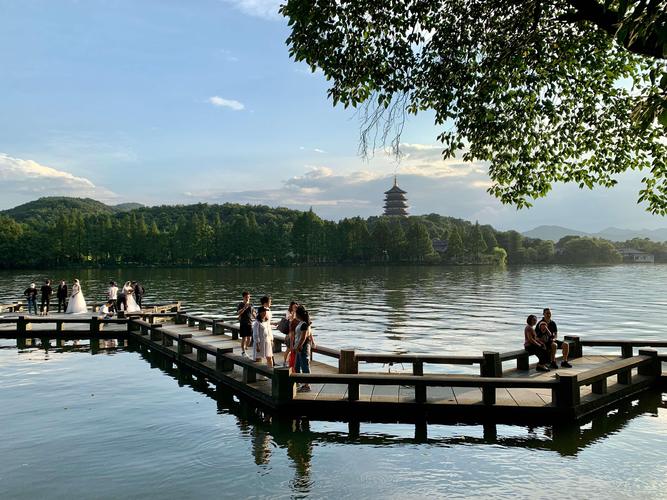 杭州西湖附近旅游景点