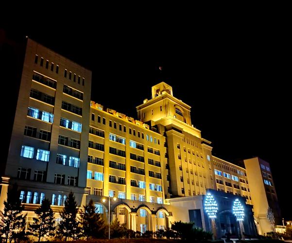 哈尔滨商业大学酒店
