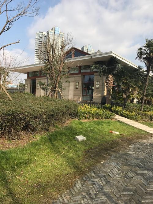 无锡湖滨四季春酒店