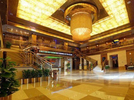 新昌泰坦国际大酒店